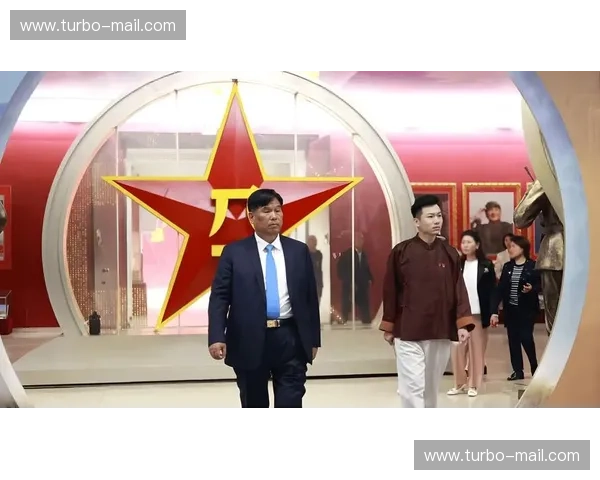 新老英雄百年传奇交织 探寻英雄精神的传承与创新